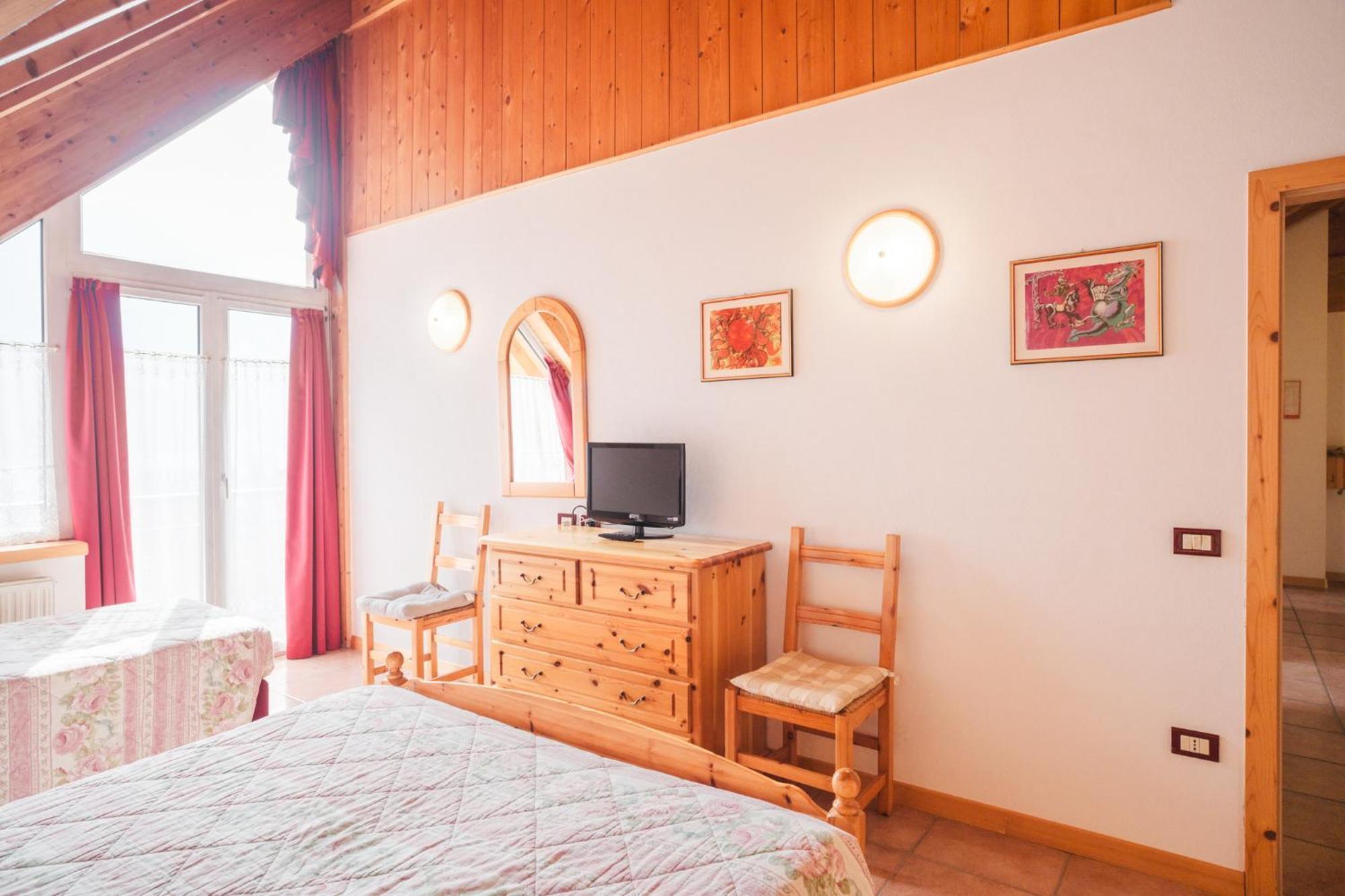 Residence Al Caminetto Molveno Εξωτερικό φωτογραφία