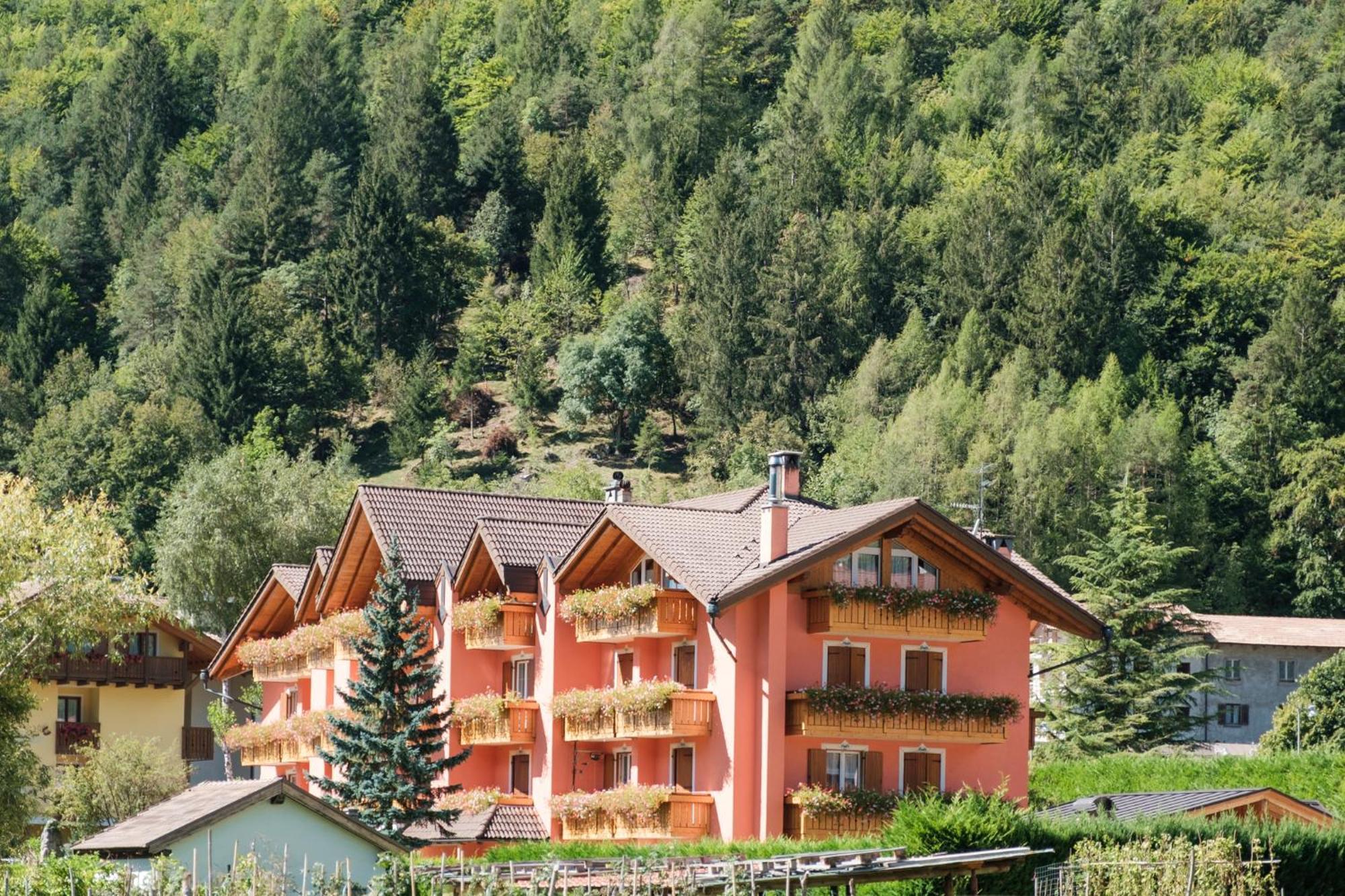 Residence Al Caminetto Molveno Εξωτερικό φωτογραφία