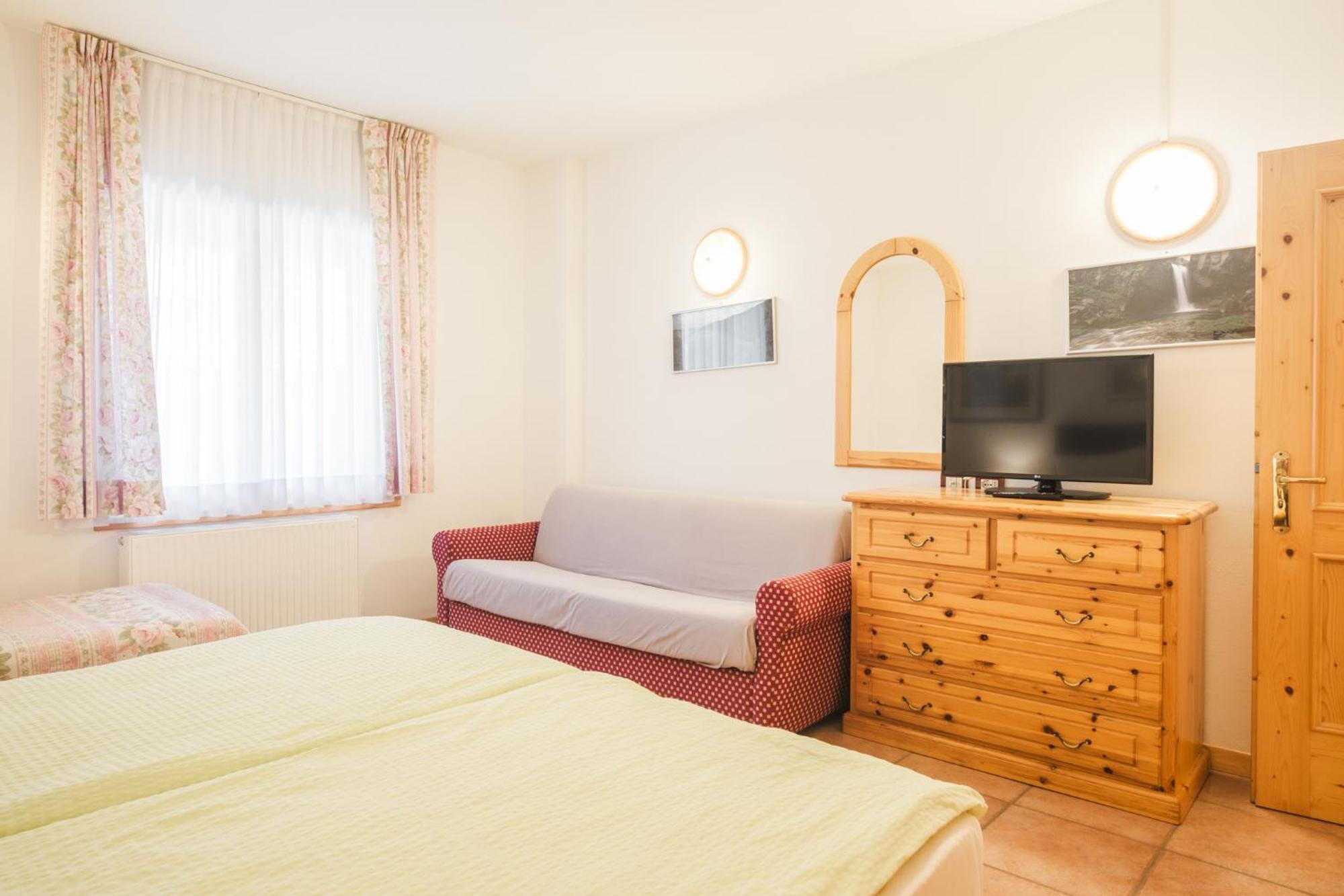 Residence Al Caminetto Molveno Εξωτερικό φωτογραφία