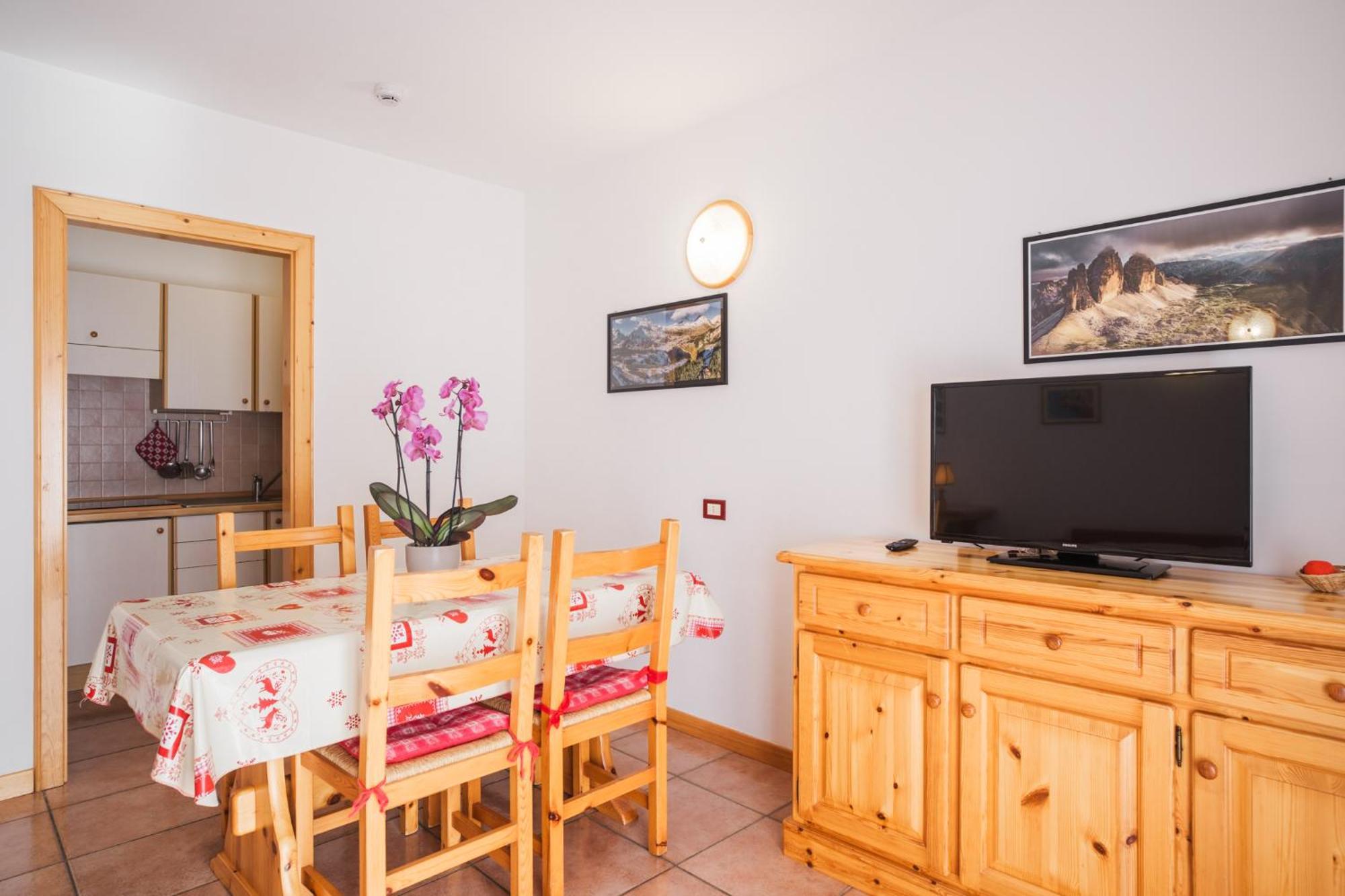 Residence Al Caminetto Molveno Εξωτερικό φωτογραφία