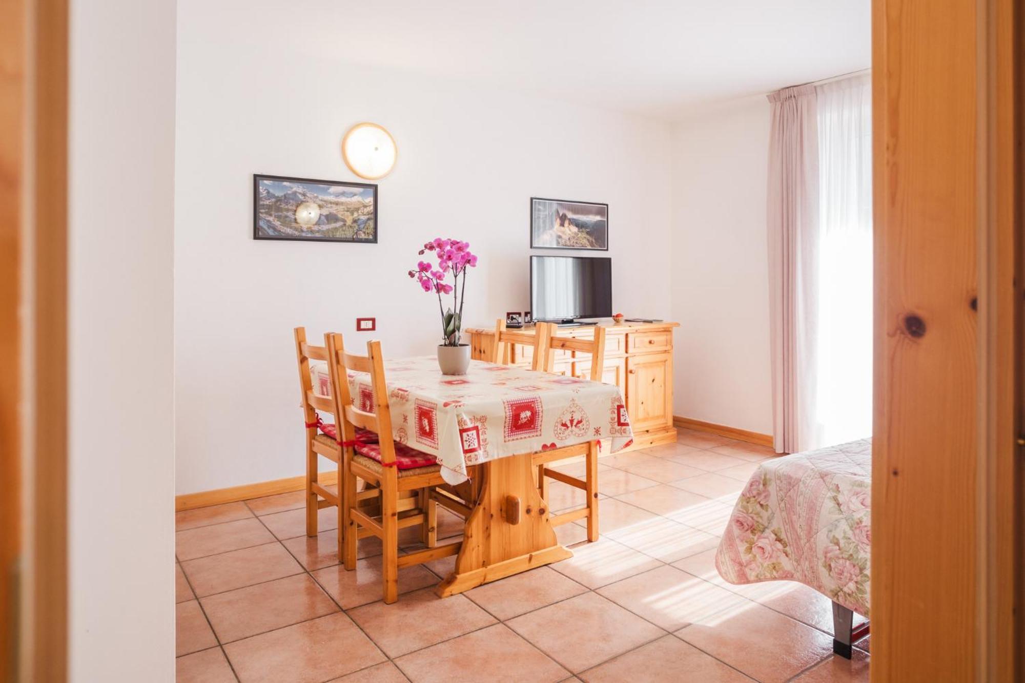 Residence Al Caminetto Molveno Εξωτερικό φωτογραφία